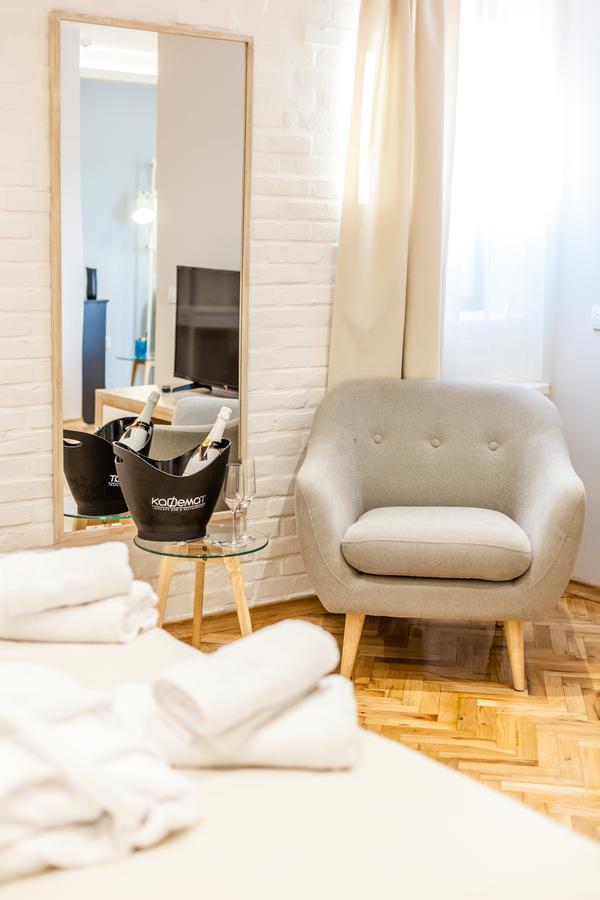 Apartmani Studio Zrenjanin Ngoại thất bức ảnh