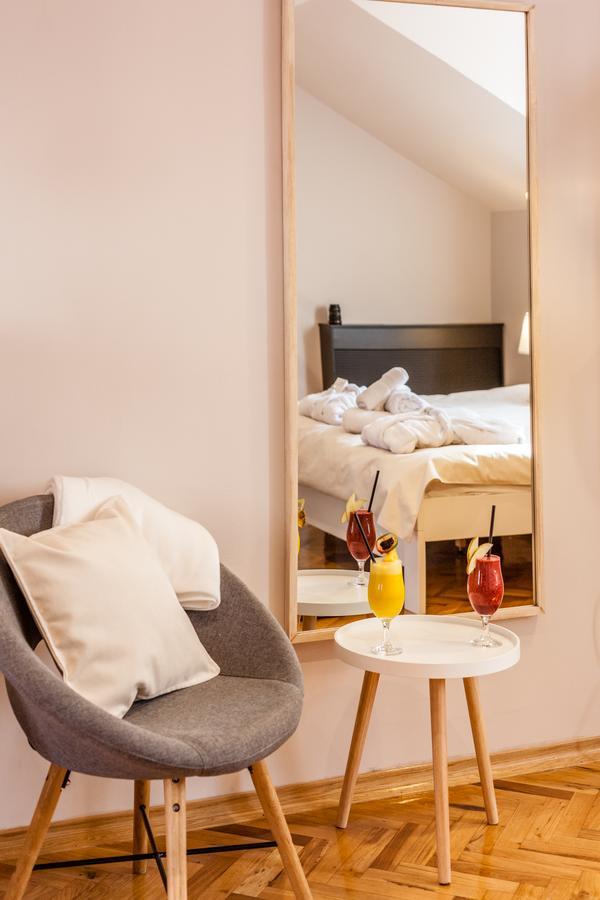 Apartmani Studio Zrenjanin Ngoại thất bức ảnh
