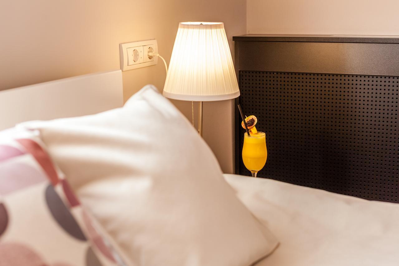 Apartmani Studio Zrenjanin Ngoại thất bức ảnh