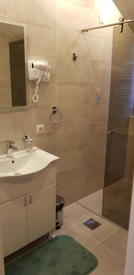 Apartmani Studio Zrenjanin Ngoại thất bức ảnh